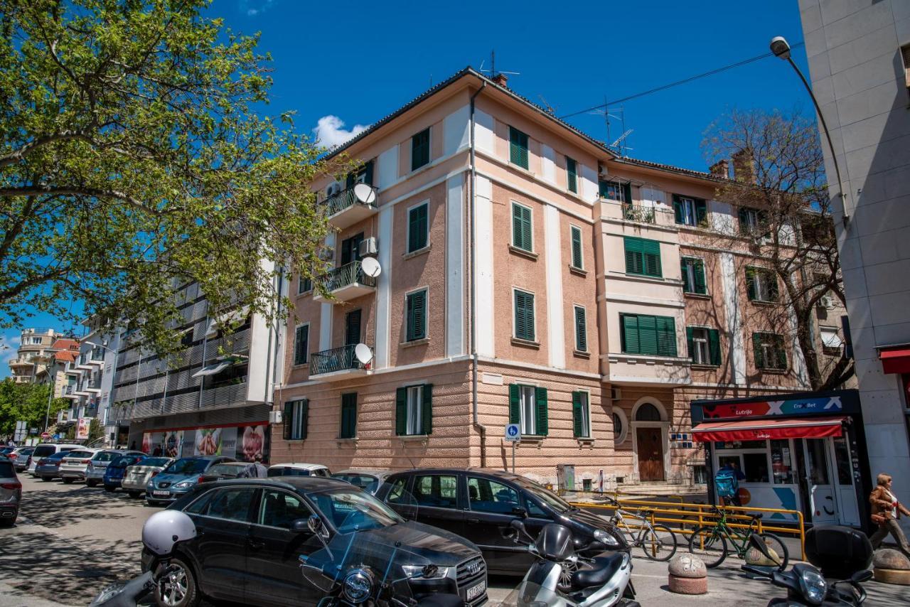 Center De Lux Studios “ Zara “ Split Exterior foto